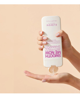 Smooth Me Now Anti-Frizz Shampoo - Uhlazující šampón
